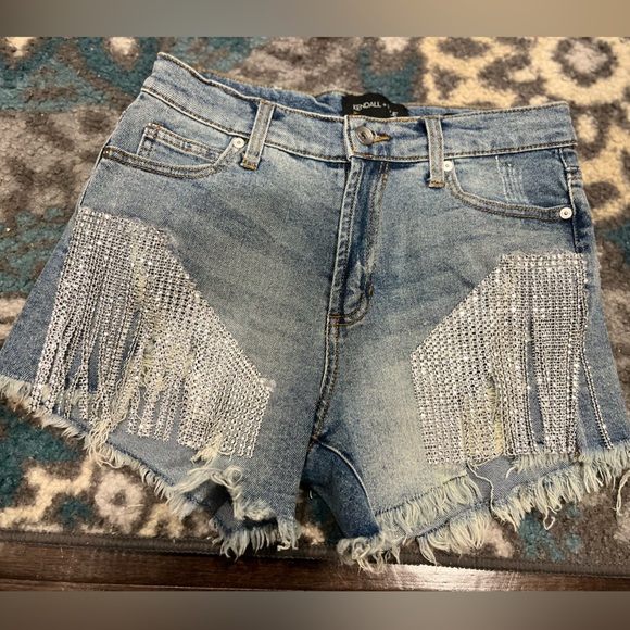 Custom rhinestones fringe jean shorts. Perfect for summer festivals! - Picture 2 of 8